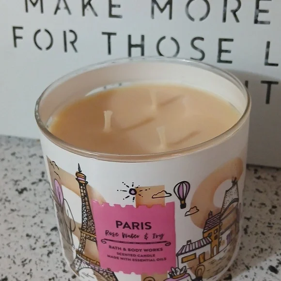 Paris Rose Water & Ivy Candle | Bath & Body Works - Picture 7 of 8
